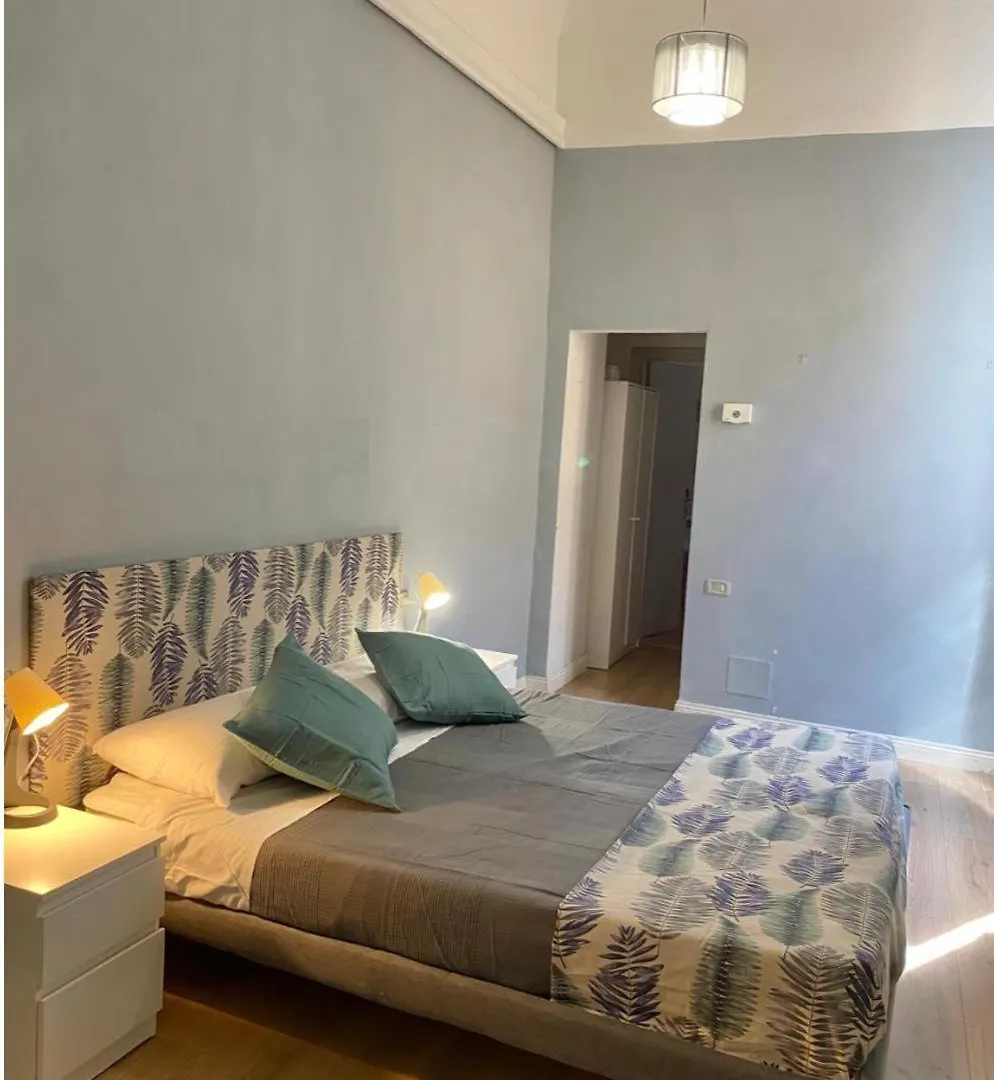 Greci 16 Bilo Daire Floransa İtalya