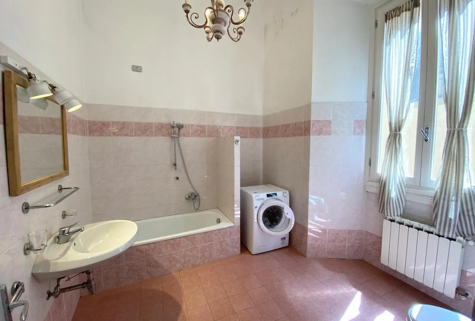 Greci 16 Bilo Daire Floransa